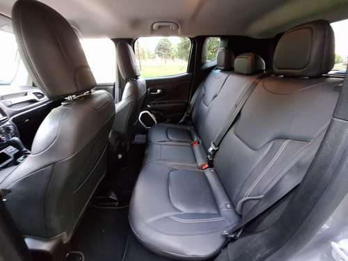 Jeep Renegade 1.8 16V FLEX LONGITUDE 4P AUTOMÁTICO