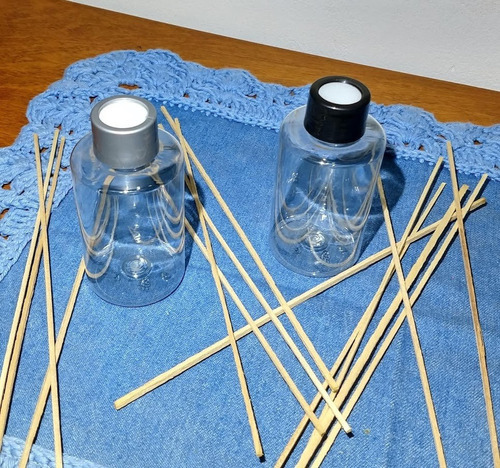 Imagen 2 de 2 de Envase Pet Cristal 125 Cc Difusor Aromático + Varillas X10