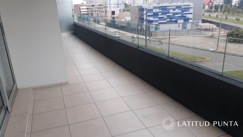 Apartamento En Mansa- Ref: 616