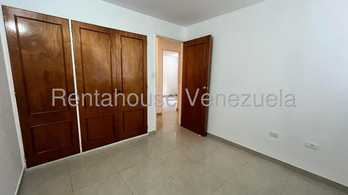 Apartamento En Alquiler Colinas De La Tahona Mls #25-14026