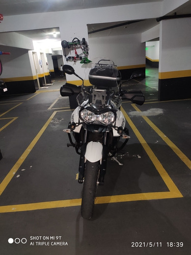 Thiumph 800 Xr