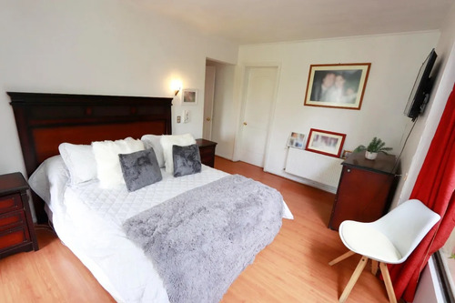 Gran Casa 6d-4b En Exclusivo Sector