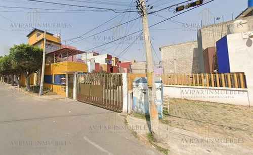 Casa En Venta En Manzana 27 Lote 0 Los Héroes C.p. 56585 Ixtapaluca Estado De México Eo-39 (l/cp/rp/250000)