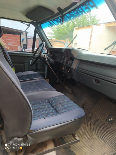 Ford 350 Auxilio