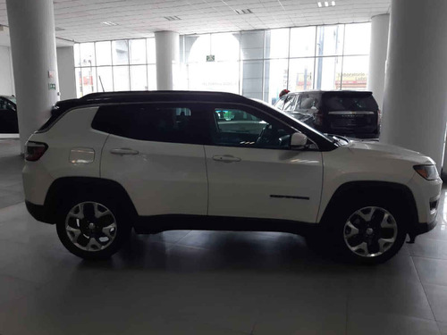 Imagen 6 de 13 de Jeep Compass 2018 5p Limited Premium 4x2 L4/2.4 Aut