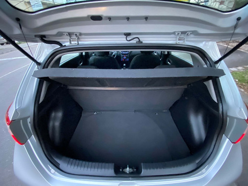Imagem 9 de 11 de Hyundai Hb20 1.6 Comfort Style 16v Flex 4p Manual