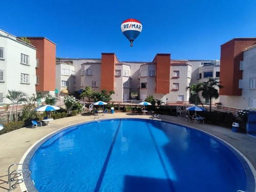 Re/max 2mil Vende Apartamento En Mar Y Sol, Urb. Playa El Angel