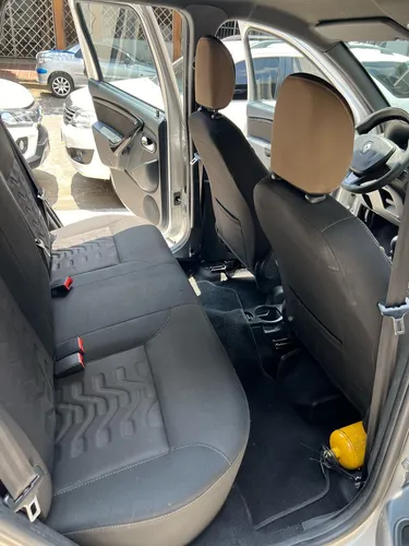 Renault Duster Oroch 2.0 Dynamique