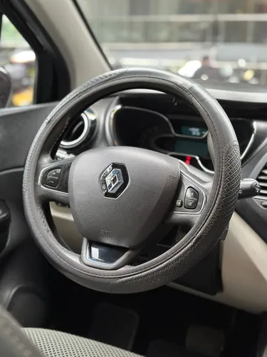 Renault Captur 2.0 Intens Automática