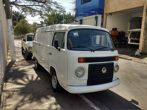 Volkswagen Kombi 1.4 Total Flex 3p