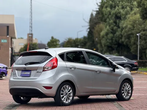 Ford Fiesta 1.6 Hatchback Titanium