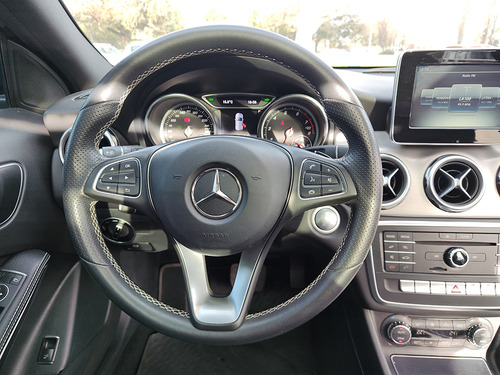 Mercedes-Benz Clase GLA 1.6 Gla200 Urban 156cv