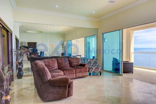 Imagen 12 de 14 de Moderno Penthouse Frente Al Mar En El Hermoso Desarrollo De Las Olas