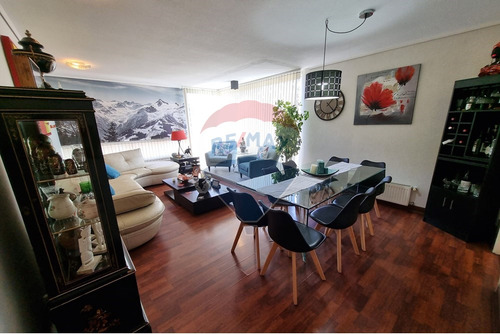 Vista Oriente 3d + Servicio 125 M²