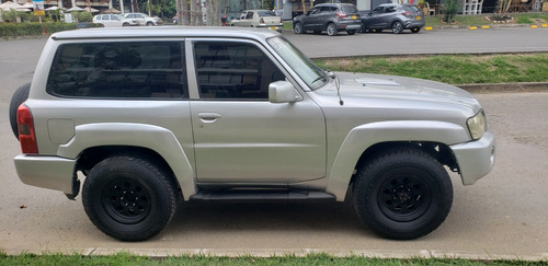 Nissan Patrol 3.0 Y61 Gl