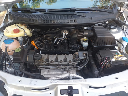 Imagem 5 de 14 de Volkswagen Nova Saveiro Saveiro 1.6 Cross Ce 8v Flex 2p