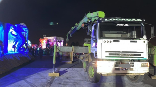 Iveco 230 E 24 Mais Phd 52 Ton Com 7 Lanças Ano 2013