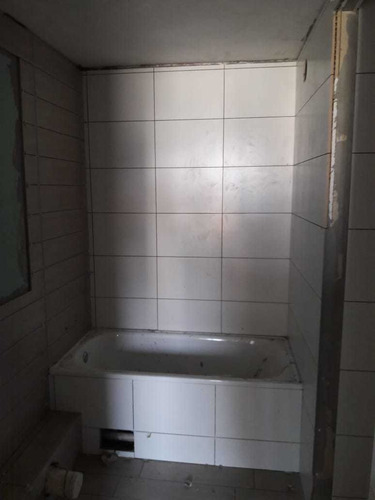 Imagen 3 de 5 de Instalación De Porcelanatos
