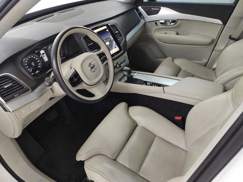 Volvo Xc 90 T-6 Momentum 2.0 320 Cv 5p