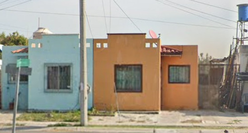 Casa En Remate-cto Chimbote, Hacienda Santa Fe, Tlajomulco De Zuñiga, Jalisco. -jcbb9