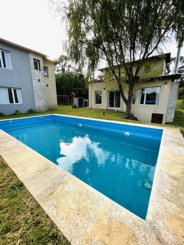 Imagen 2 de 17 de Venta 2 Cabañas De 2 Y 3 Amb. Parque.piscina.sierra De Los Padres