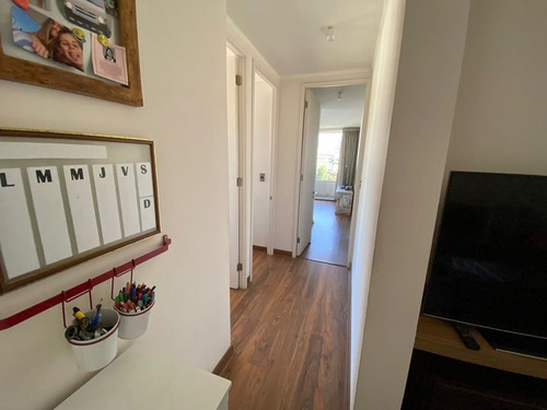 Departamento En Venta De 4 Dorm. Cercano Al Portal La Dehesa