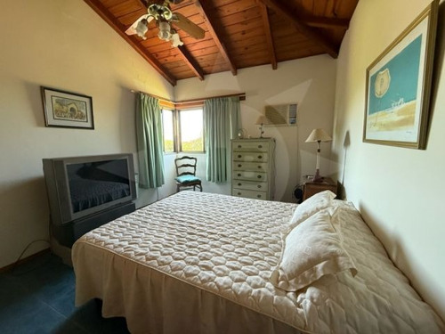 Propiedad En Venta, 3 Dormitorios, Country Ubajay