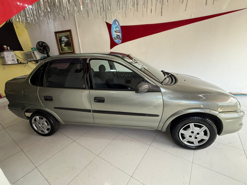 Chevrolet Corsa Classic 1.0 Spirit Flex Power 4p