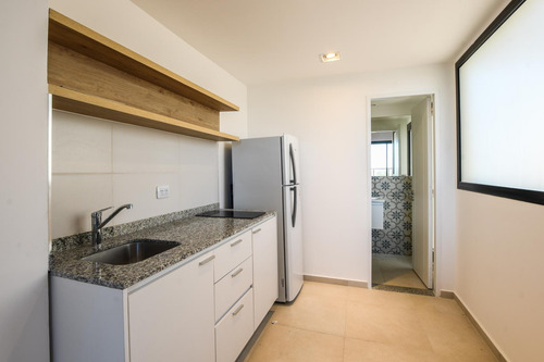 Venta - Departamento De Un Dormitorio Con Amenities En Avenida Pellegrini, Rosario
