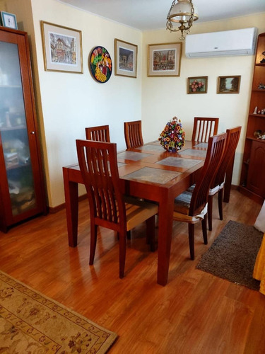 Casa En Venta, Paradero 9 Pajaritos, Metro Las Parcelas.