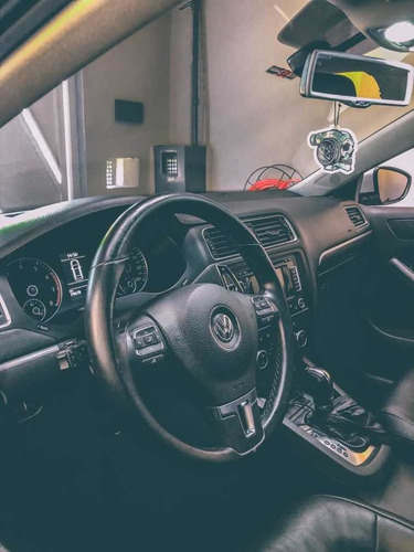 Volkswagen Jetta 2.0 Tsi Highline 4p 211 Hp 2013
