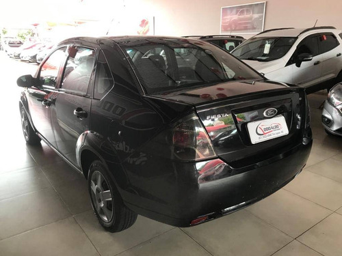 Ford Fiesta 1.6 Rocam Se Sedan 8v Flex 4p Manual