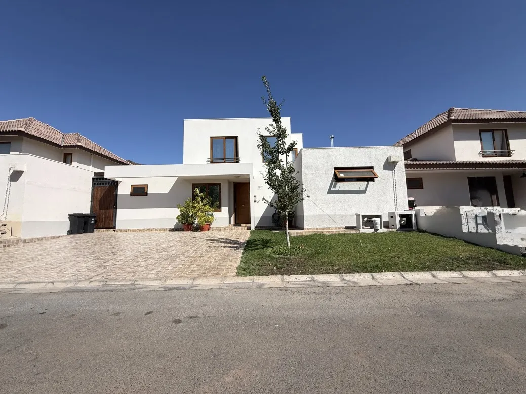 Imagen 1 de 16 de Moderna Y Hermosa Casa En Venta En Ciudad De Los Valles