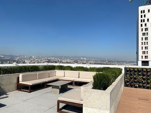 Condominio Con Terraza Privada De 50 M2, Doble Altura, Ameni