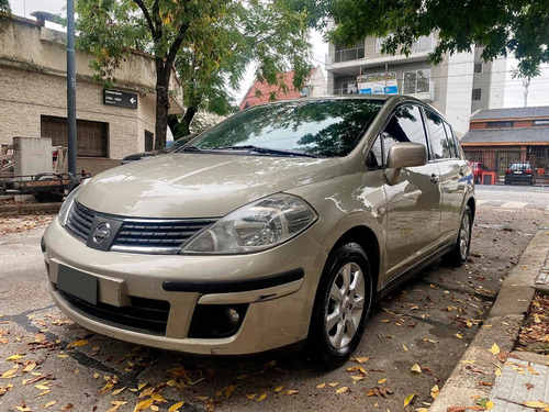 Nissan Tiida 1.8 Tekna 2009