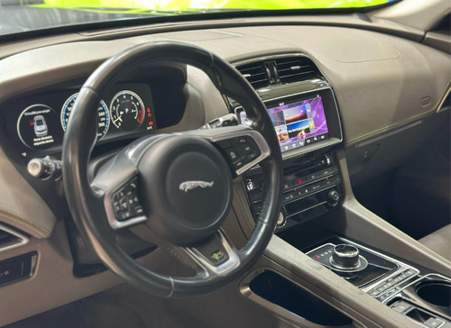 Jaguar F-PACE 3.0 V6 R-sport Supercharged 5p