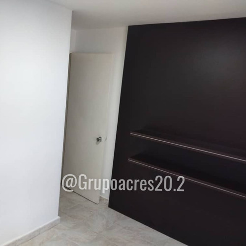 Imagen 6 de 11 de Se Vende Bello Town House En Llano Alto Carrizal. Kh