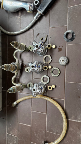 Fv Margot Vieja Línea - Kit De Grifería Baño + Bacha Mármol) Cromo (Usado)