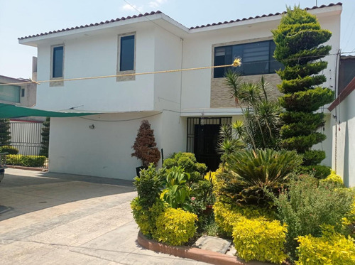 Casa En Venta En Lomas De San Esteban / Texcoco