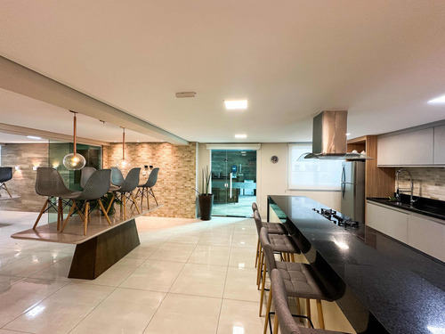 Apartamento Localizado No Centro De Mongaguá Apenas Venda