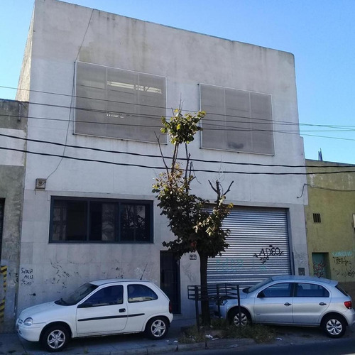 Galpon Y Oficina Con Cortina Y Montacarga