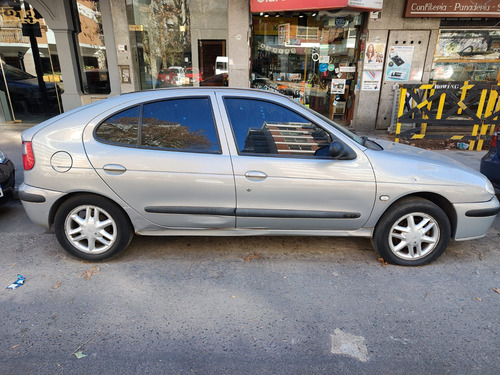 Renault Megane 2 1.6 Allyum Sl