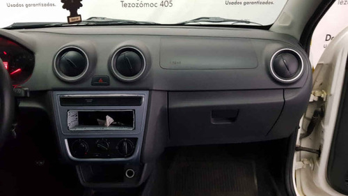 Imagen 13 de 15 de Volkswagen Saveiro 2019 2p Robust L4/1.6 Man A/a
