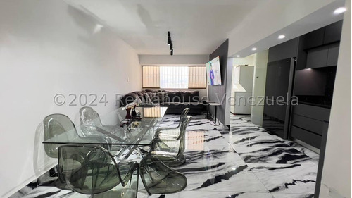 Apartamento En Venta,guaicay Mls #24-15482 Sc