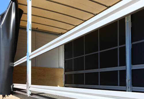 Semi Reboque Furgão Lonado Sider Vanderleia 28 30 Pallets