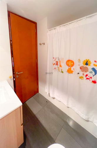 Departamento En Venta De 3 Dorm. En Concón