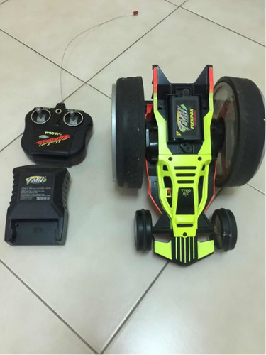 Carro Tyco Psycho Con Control Remoto Y Cargador*