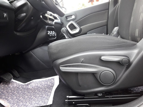 Fiat Toro 1.8 16v Evo Freedom Tetrafulel At6 2017 Baixo Km
