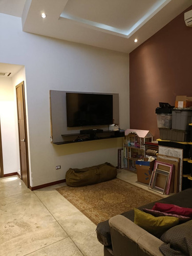 Inmobilia Group Vende Moderna Casa En Colinas De Guataparo