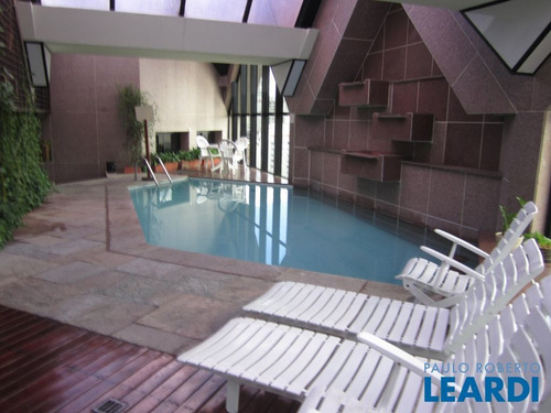 Imagem 8 de 10 de Flat - Itaim Bibi - Sp - 428934